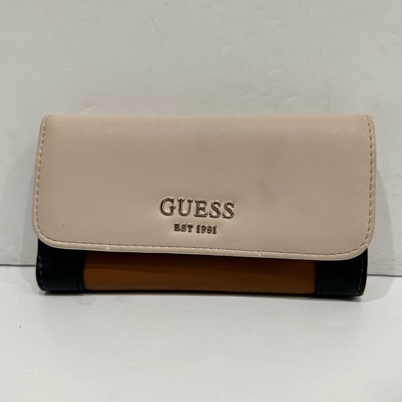 GUESS Shawna Slim Clutch Wallet - Picture 1 of 12